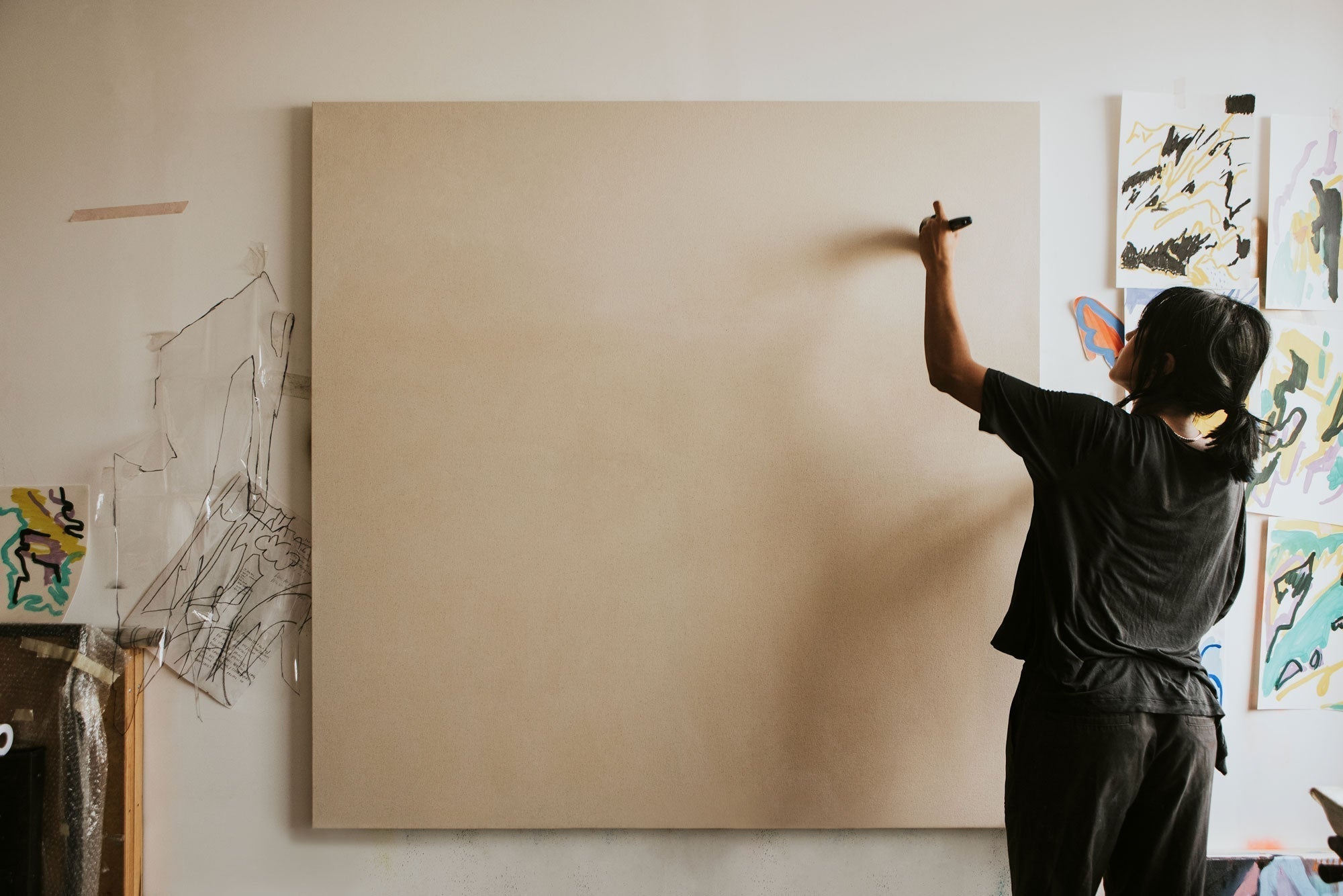 The Space as an Ally of Art: Where Creativity Finds Its Light